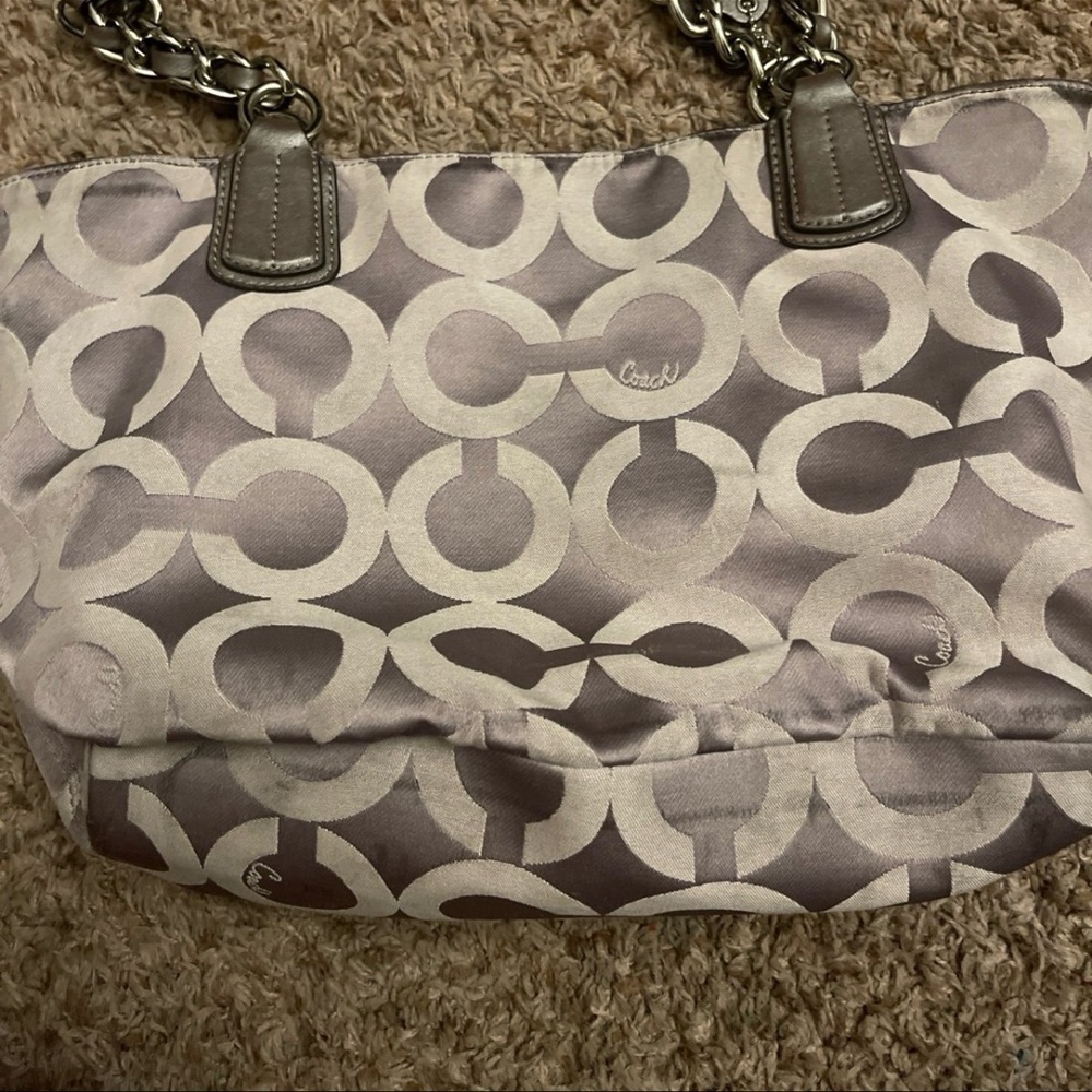 Coach - Picture 4 of 4